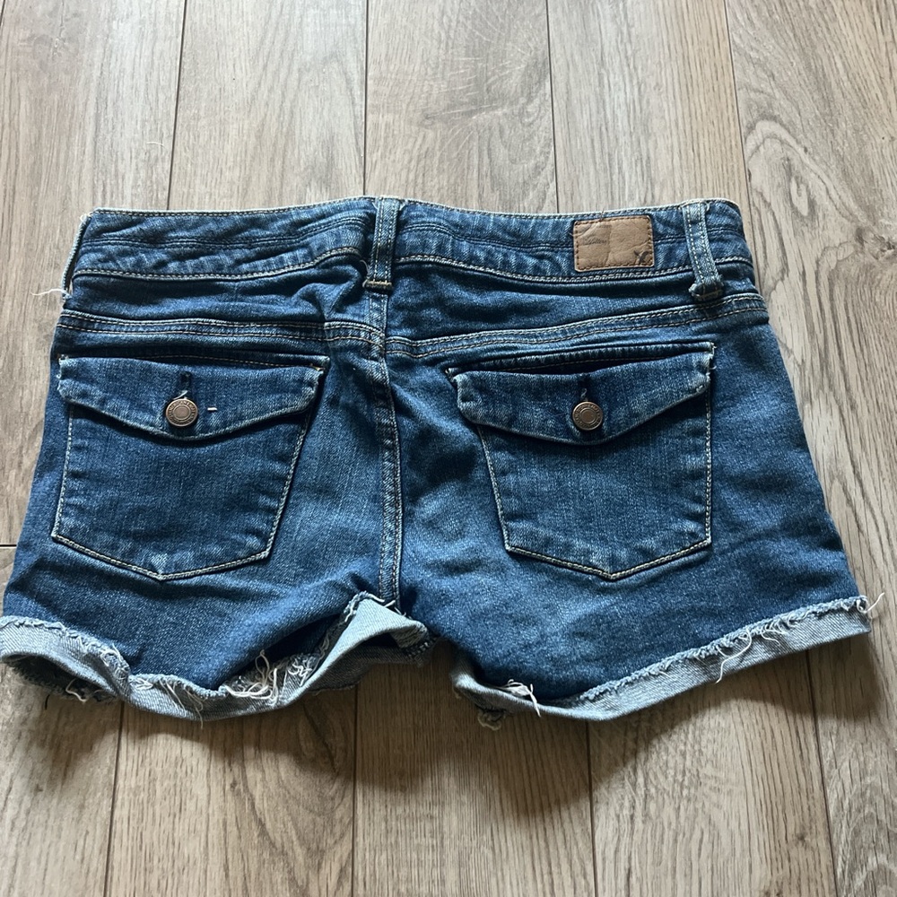 American Eagle Outfitters Blue Jean Shorts Distressed Style